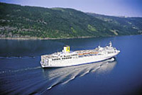 Tonalidades del Mar Rojo con el Costa Voyager